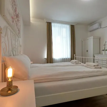 Spring Rustik Διαμέρισμα *