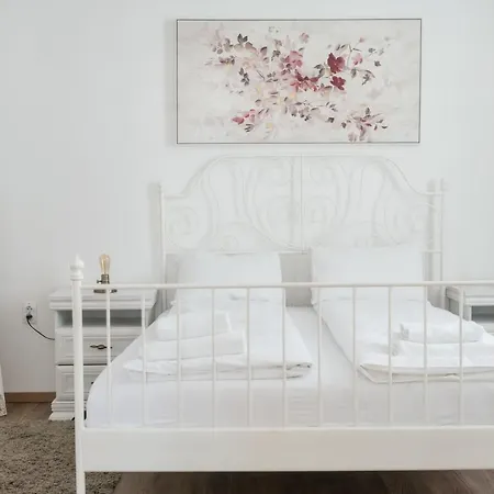 Spring Rustik Διαμέρισμα *