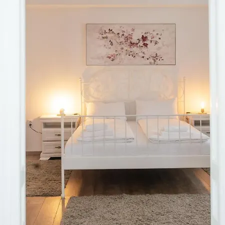 Spring Rustik Διαμέρισμα *